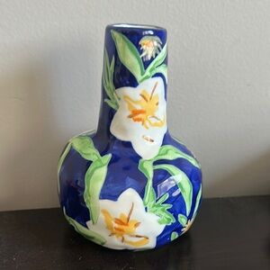 Anthropologie Leah Goren floral vase